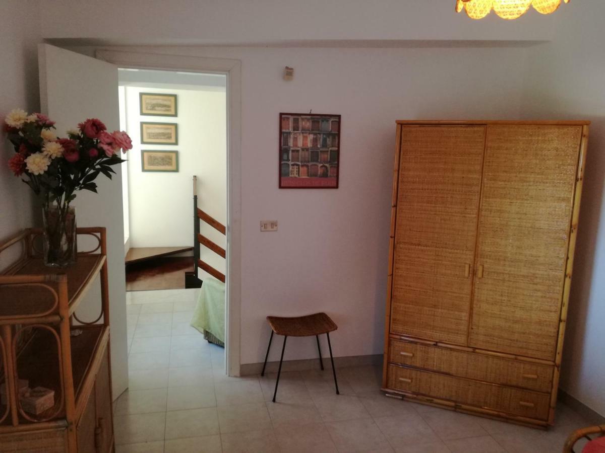 Villa Mariolina Guest House Bari Buitenkant foto