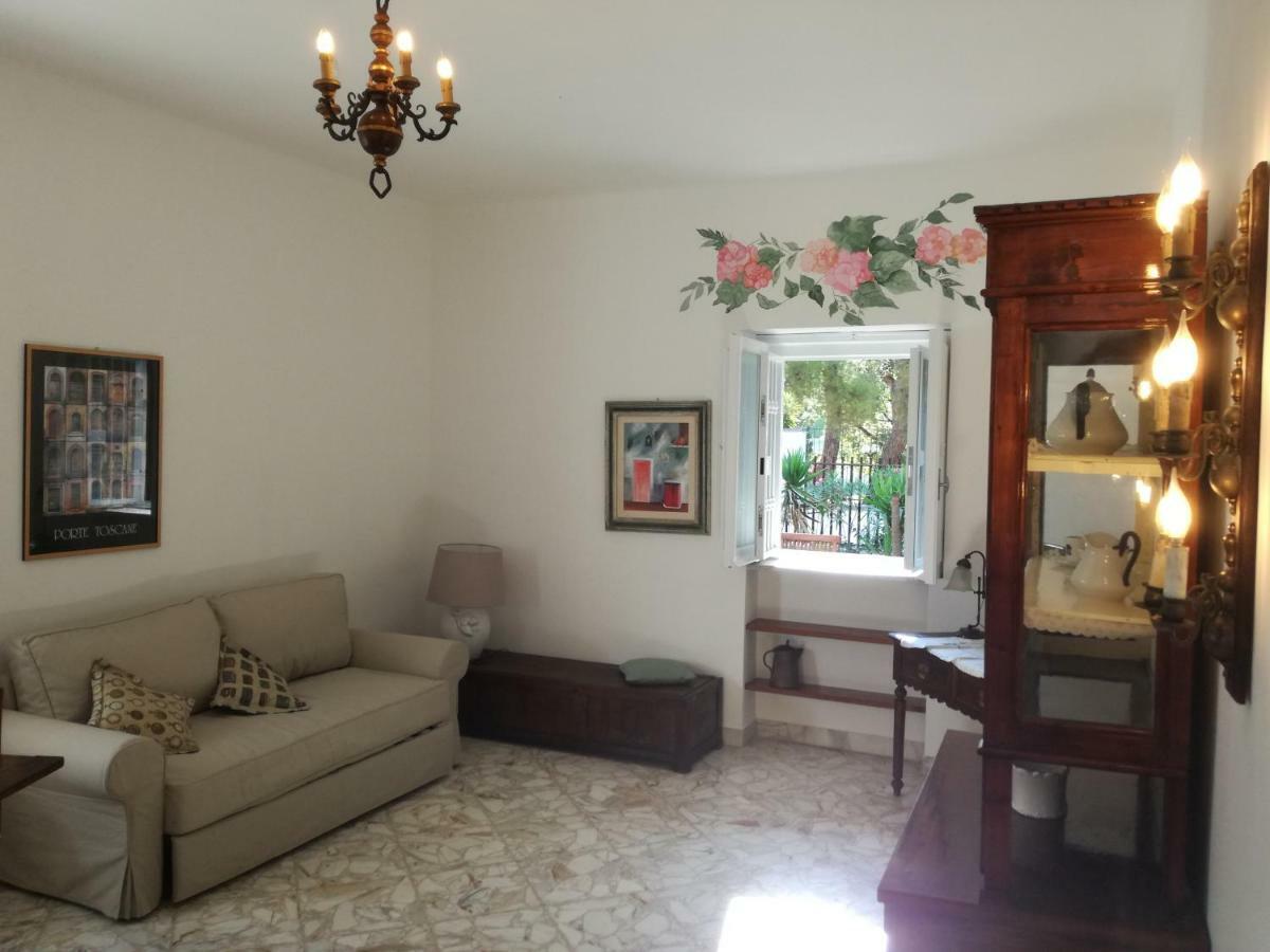 Villa Mariolina Guest House Bari Buitenkant foto